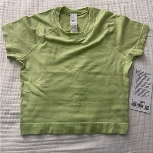 Lululemon Swiftly Tech Cropped SS 2.0 Size 4 Green NWT